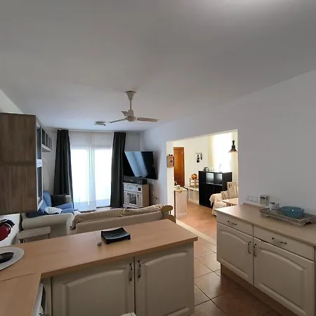 Casa Queen Ovetus קוסטה טגוויסה